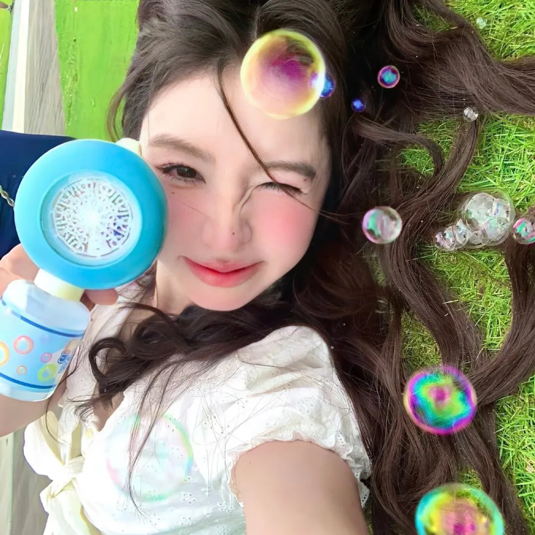 蓝天堂花落花开